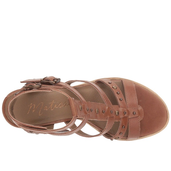 Matisse Cadence Saddle Leather T-Strap Heel Sandal - Picture 5 of 11